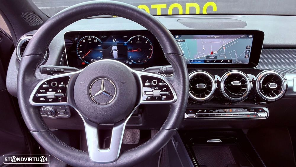 Mercedes-Benz GLB 180 d Progressive — fotografia 12