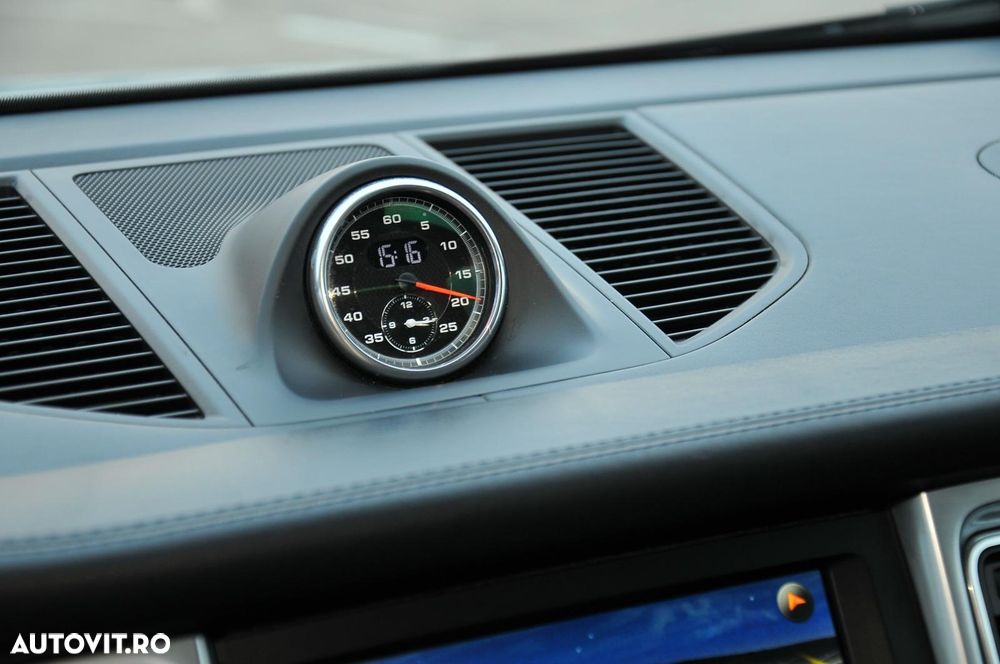 Porsche Macan - 15
