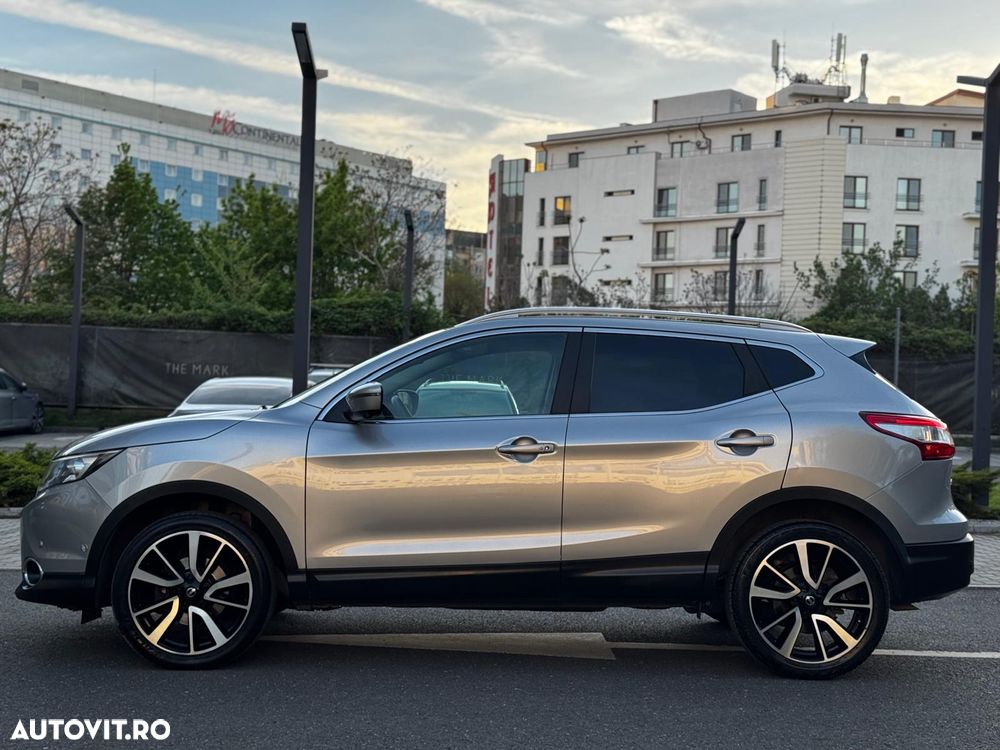 Nissan Qashqai 1.5 DCI TEKNA - 23