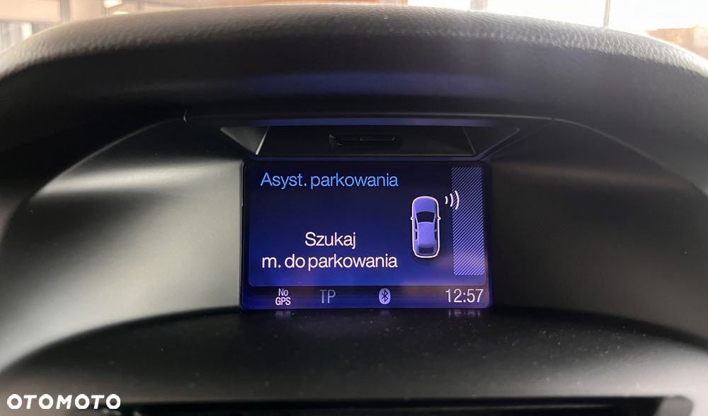 Ford Focus 1.6 EcoBoost Titanium - 27