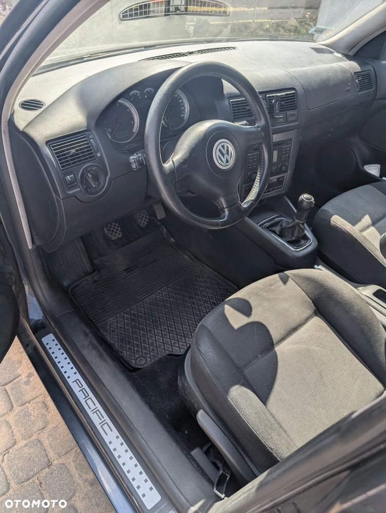 Volkswagen Golf 1.9 TDI Comfortline - 2