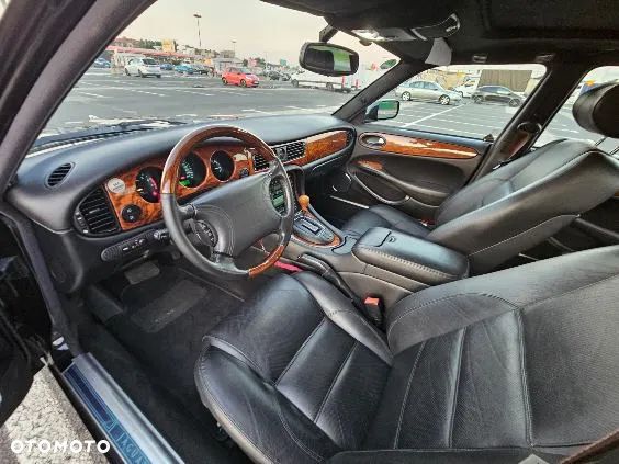 Jaguar XJR Standard - 29