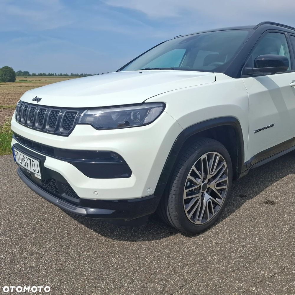 Jeep Compass - 2