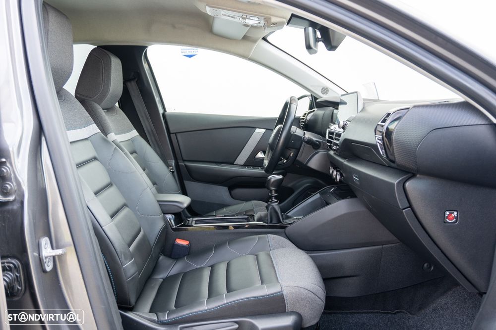 Citroën C4 1.2 PureTech Shine - 28