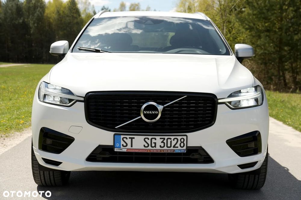 Volvo XC 60 D4 AWD R-Design - 9