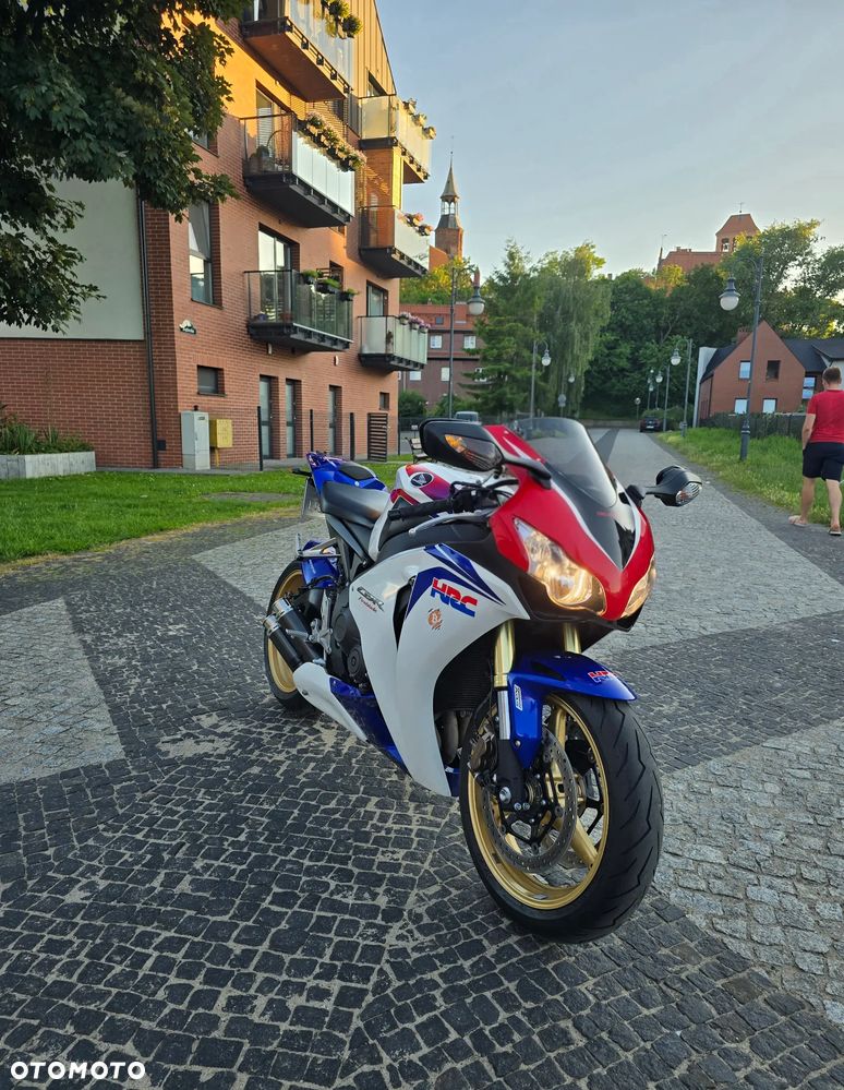 Honda CBR - 2