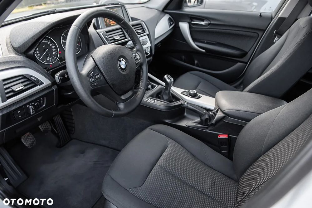 BMW Seria 1 118d Edition Metropolitan - 15