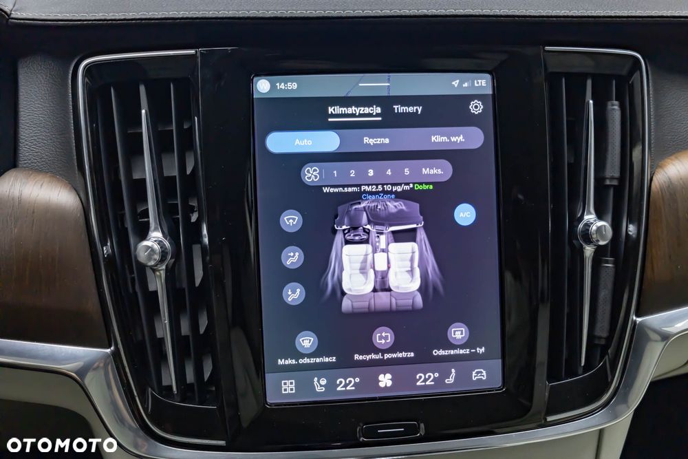 Volvo S90 T8 AWD Plug-In Hybrid Plus Bright - 24