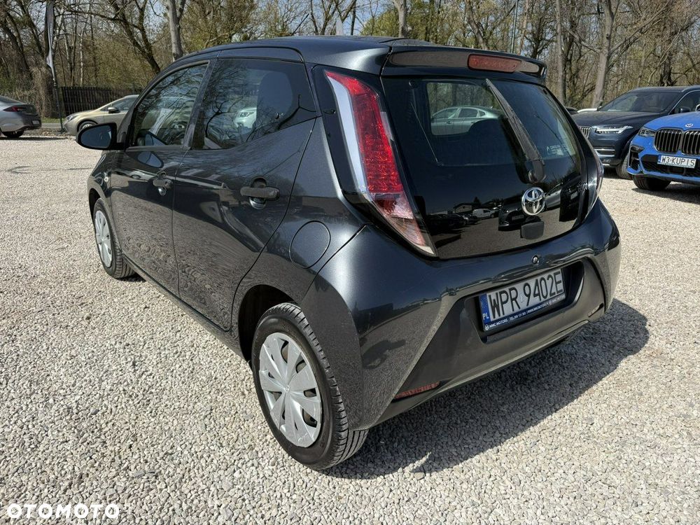 Toyota Aygo - 8