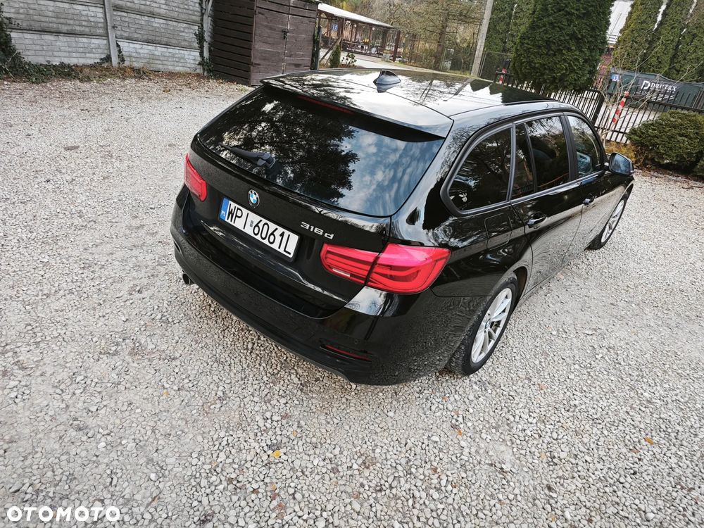 BMW Seria 3 316d Touring - 2