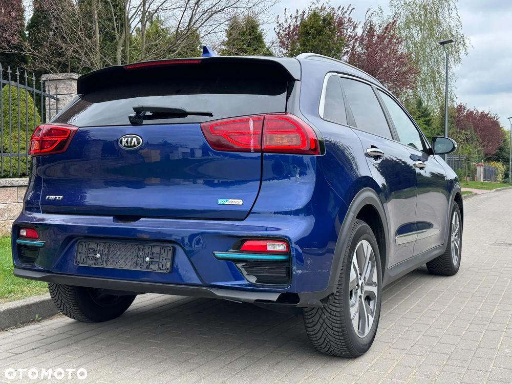 Kia Niro e-Niro 64kWh XL - 8
