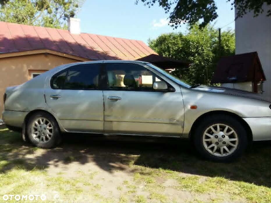 Nissan Primera - 5
