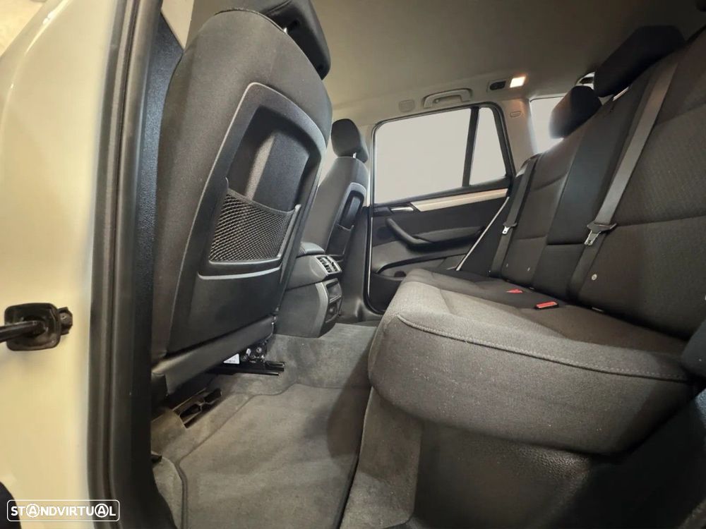 BMW X3 18 d sDrive Advantage Auto - 15