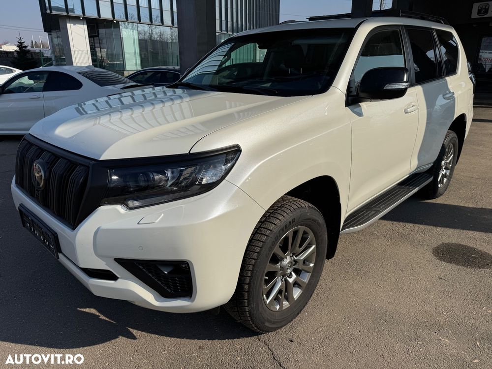 Toyota Land Cruiser 2.8l D-4D 204 CP A/T 7 locuri Luxury AVS Black - 1