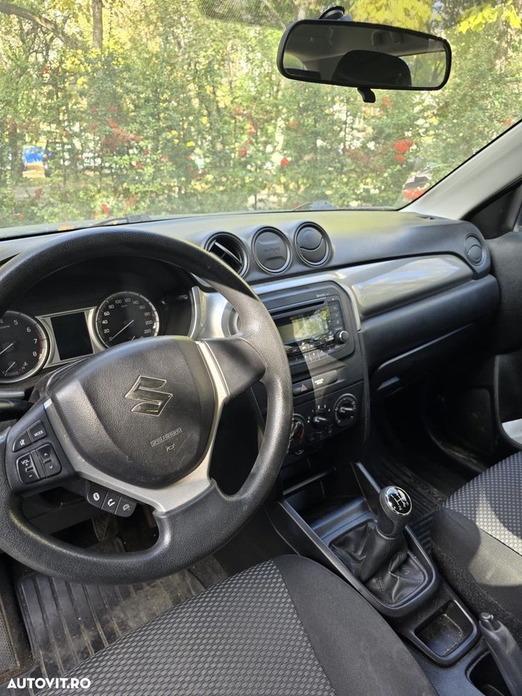 Suzuki Vitara 1.6 Spirit - 12