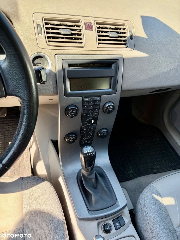 Volvo V50 - 16