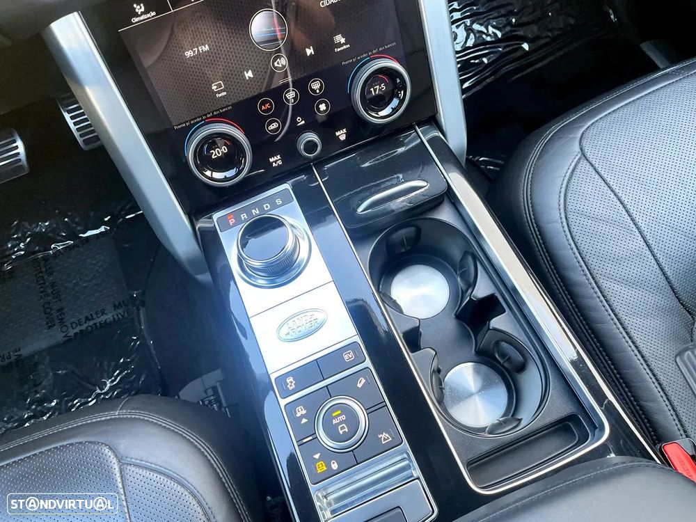 Land Rover Range Rover P400e Plug-in Vogue - 19