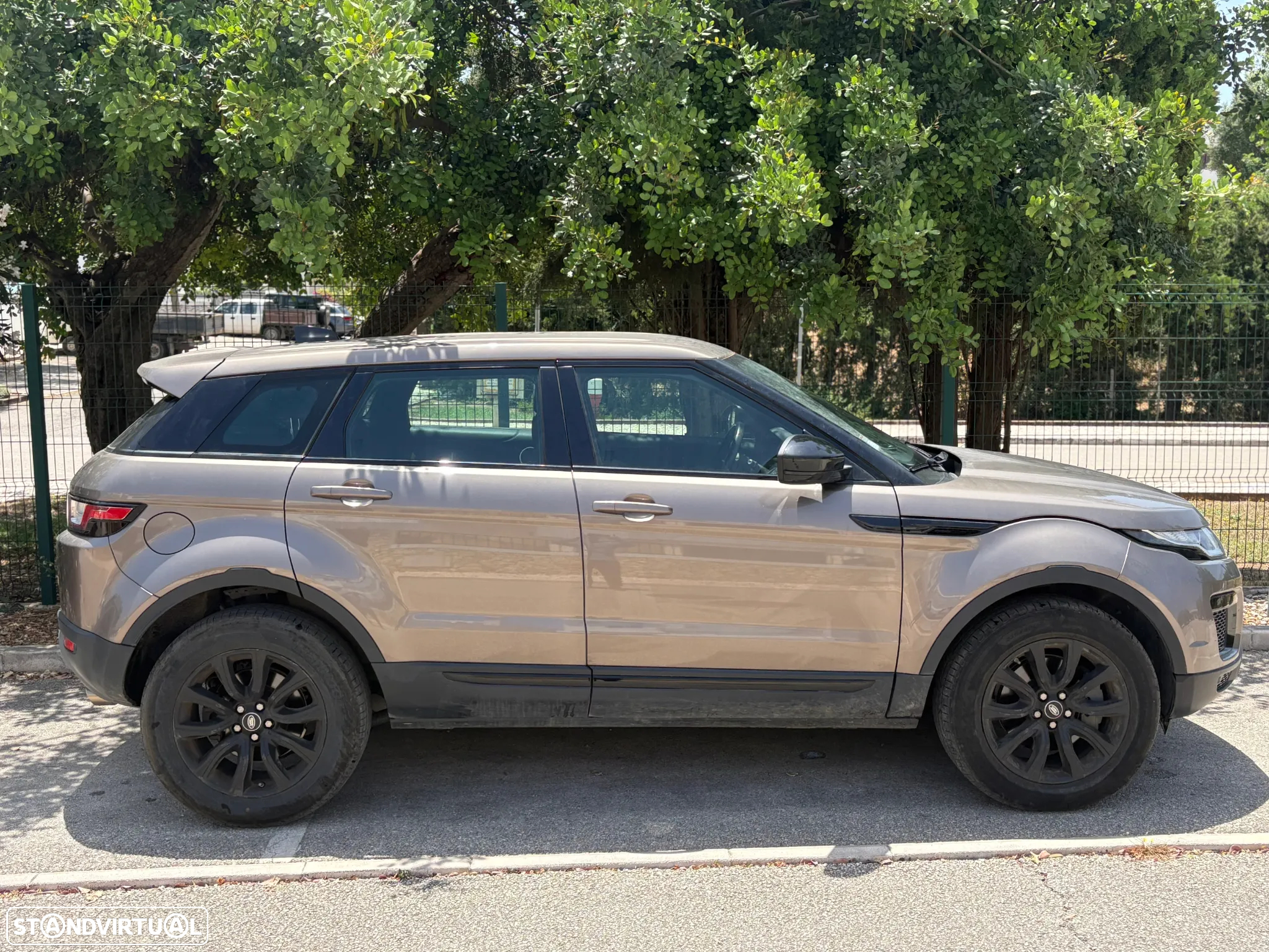 Land Rover Range Rover Evoque 2.0 TD4 HSE Dynamic Auto - 9