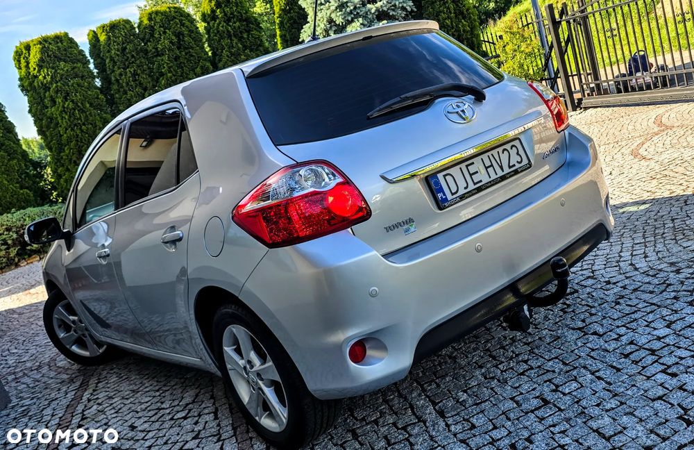 Toyota Auris 1.6 Prestige - 13
