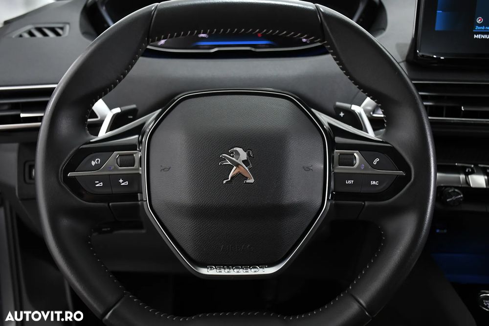 Peugeot 3008 1.2 PureTech 130 EAT8 Allure Pack - 19
