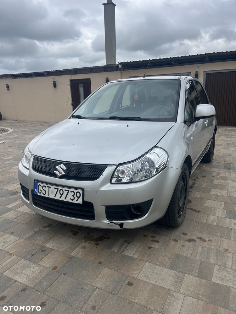Suzuki SX4 - 5