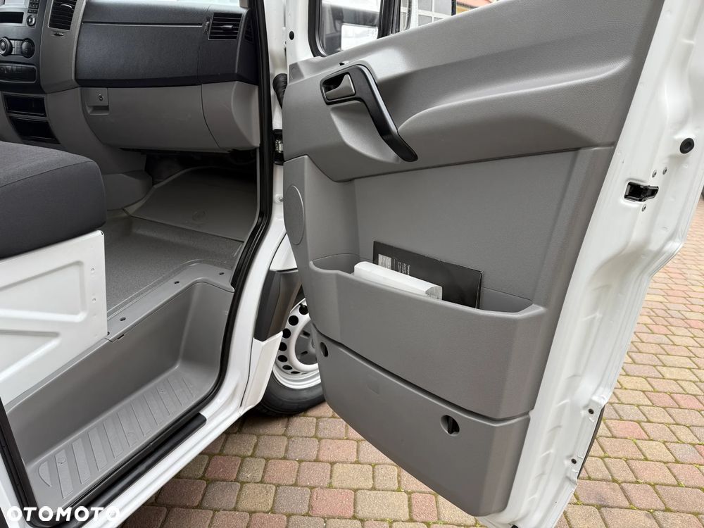 Mercedes-Benz Sprinter 319 Chłodnia Mroźnia Winda - 28