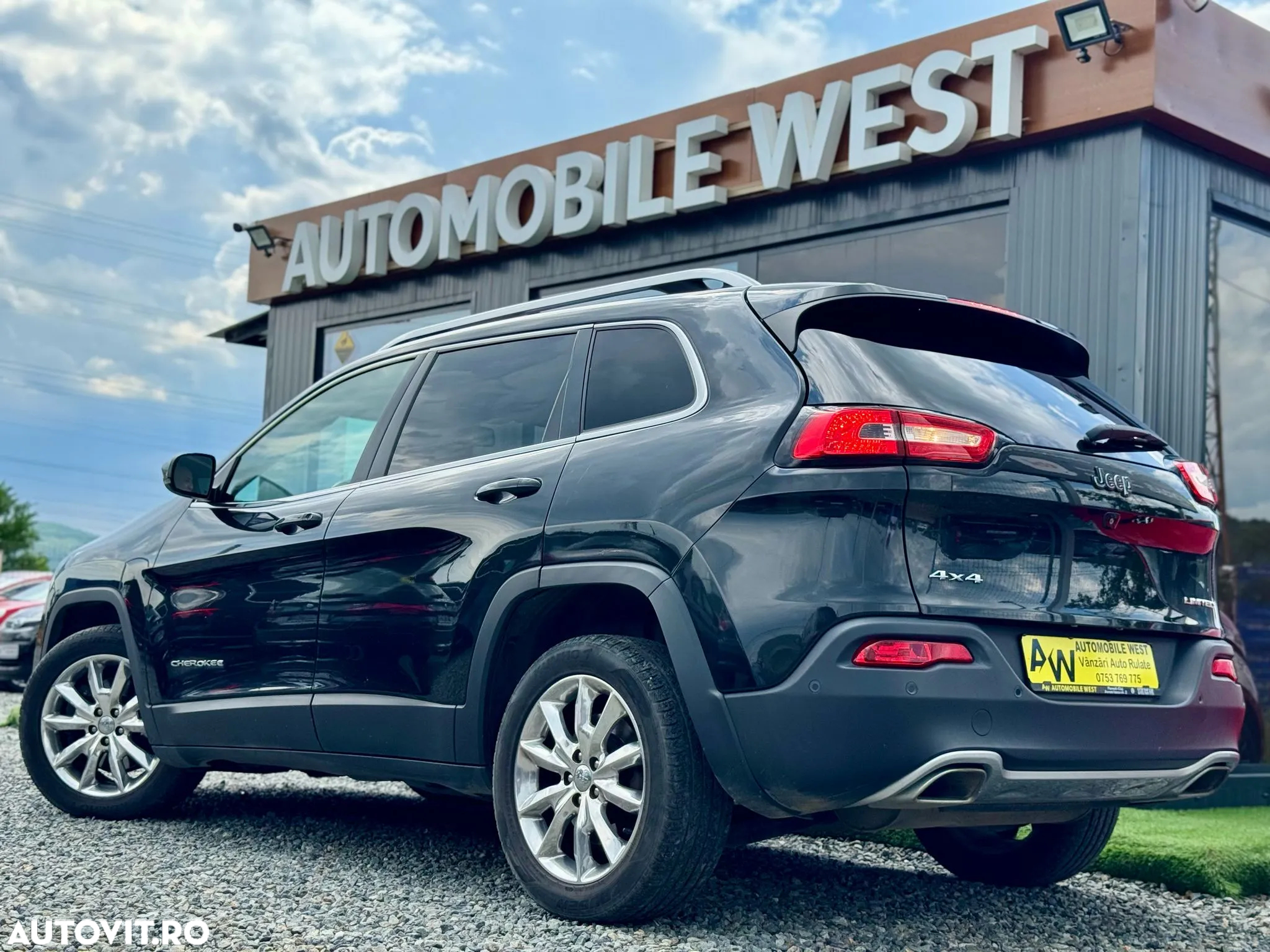 Jeep Cherokee 2.0 Mjet 4x4 AT Limited - 3