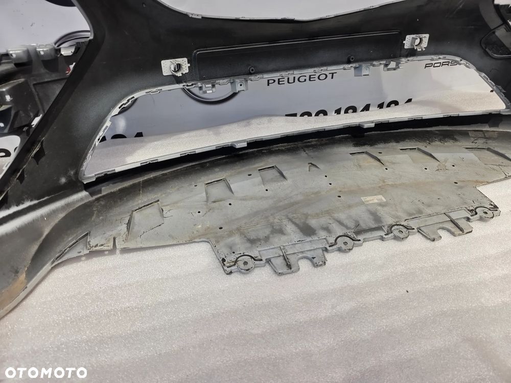 OPEL ZAFIRA C 11- ZDERZAK PRZEDNI PRZÓD KOLOR SREBRNY NA SPRYSKI + 4xPDC NR 13300485 NR AUKCJI NZ2153 - 36
