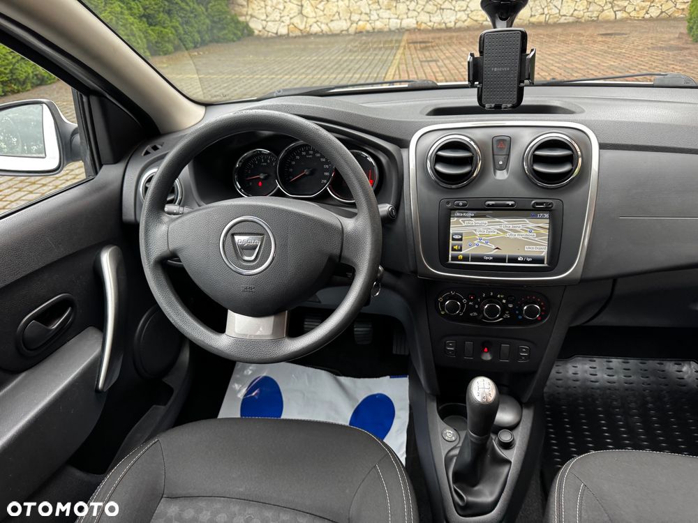 Dacia Sandero 1.2 16V Laureate - 12