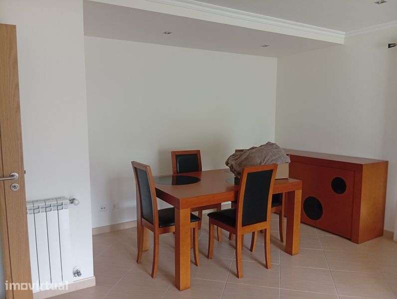 Apartamento T1 alugar - Grande imagem: 3/12