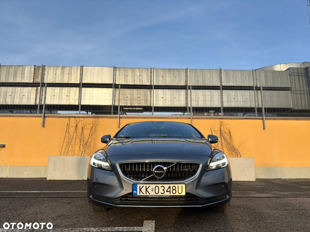 Volvo V40 T3 Drive-E Momentum - 2