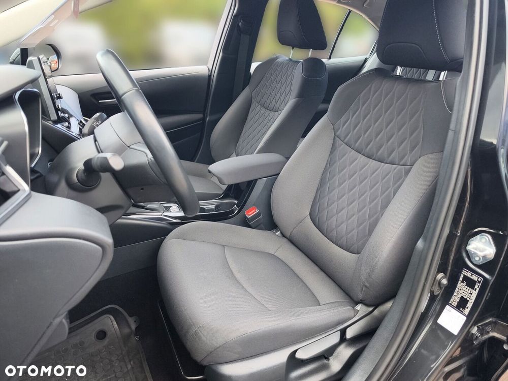 Toyota Corolla 1.8 Hybrid Active - 17