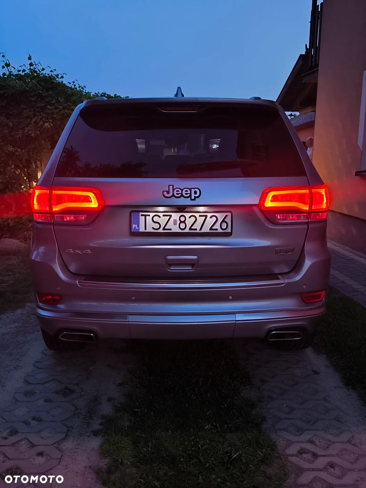Jeep Grand Cherokee 3.6 V6 Summit - 30