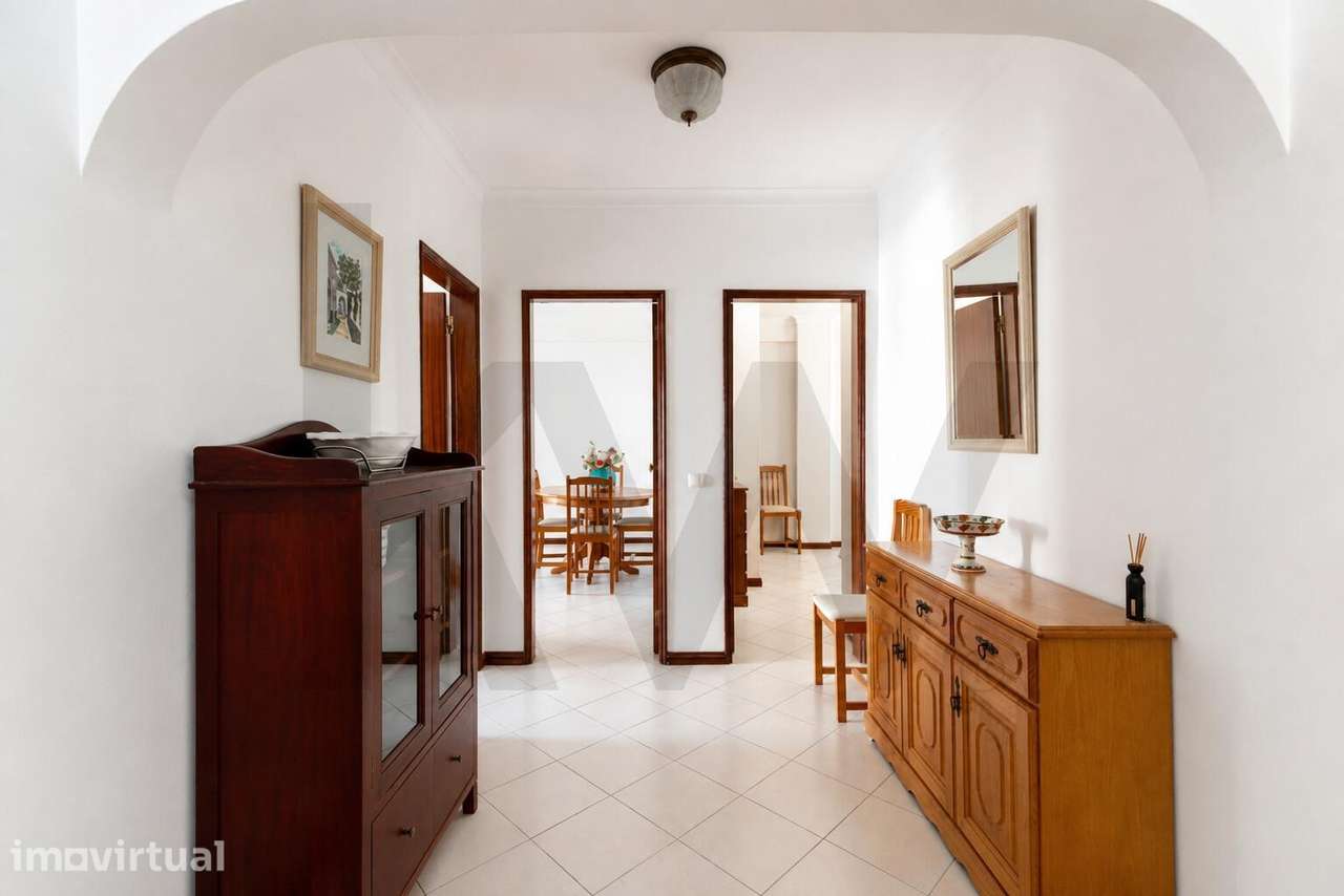 Apartamento T2 à Venda em Quarteira, a 200 Metros da Praia - Grande imagem: 4/19