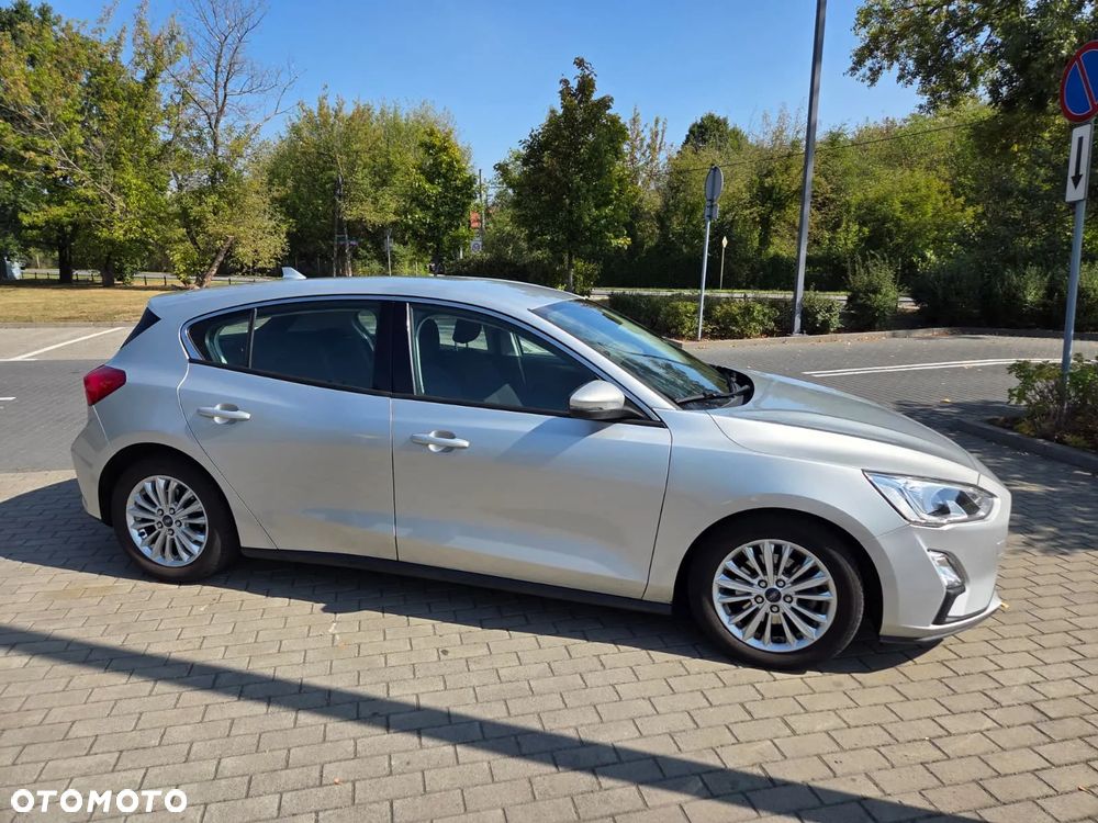 Ford Focus 1.5 TDCi Titanium PowerShift - 4