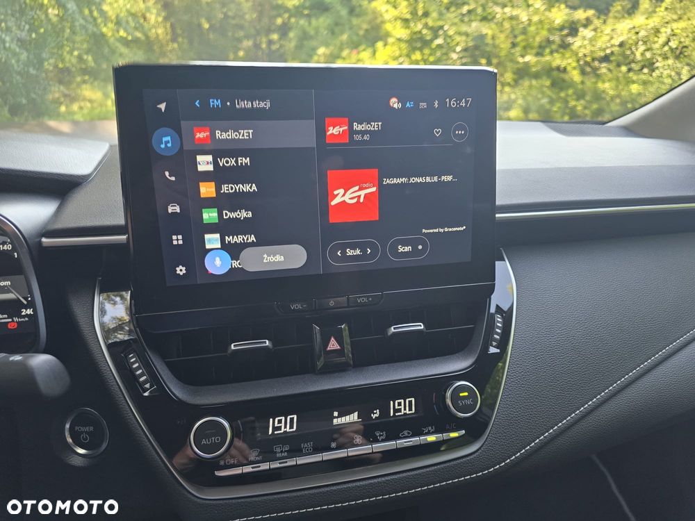 Toyota Corolla 1.8 Hybrid Comfort - 12