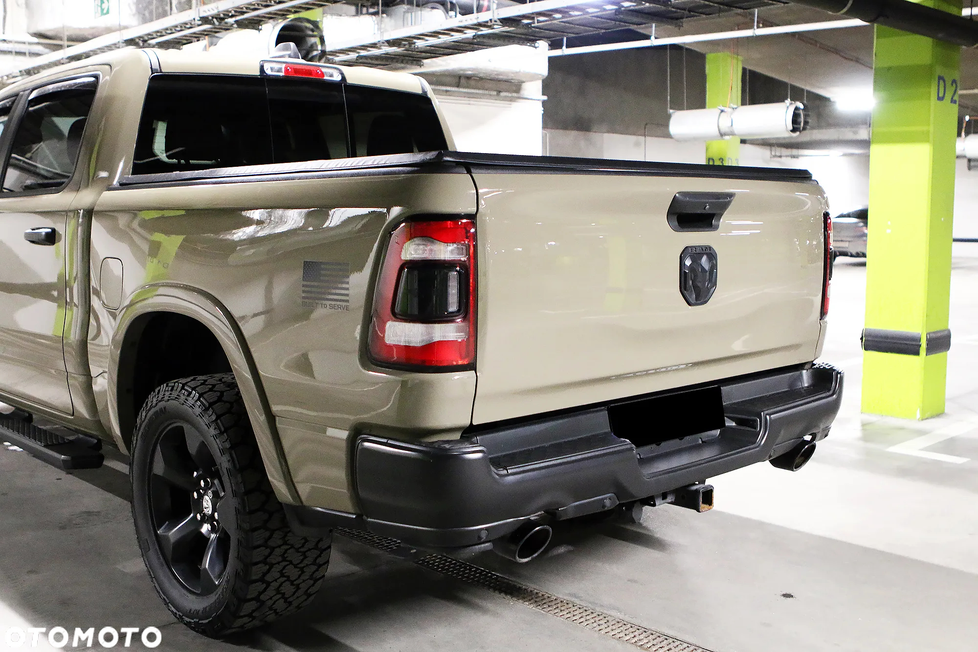 Dodge RAM 1500 5.7 4x4 - 21
