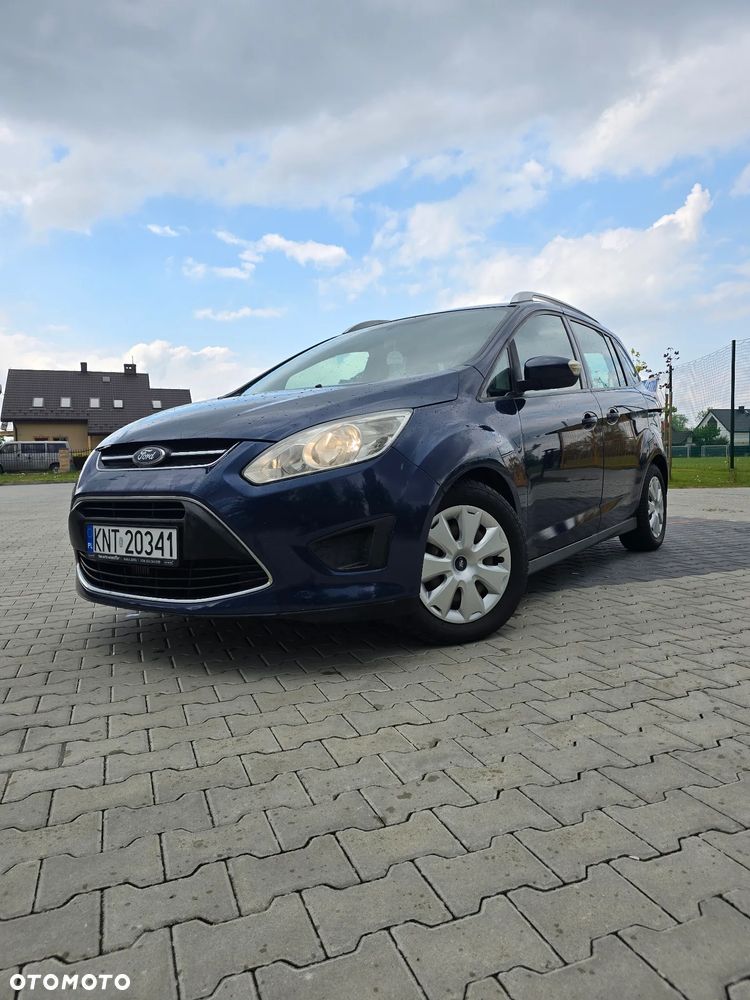 Ford Grand C-MAX - 24
