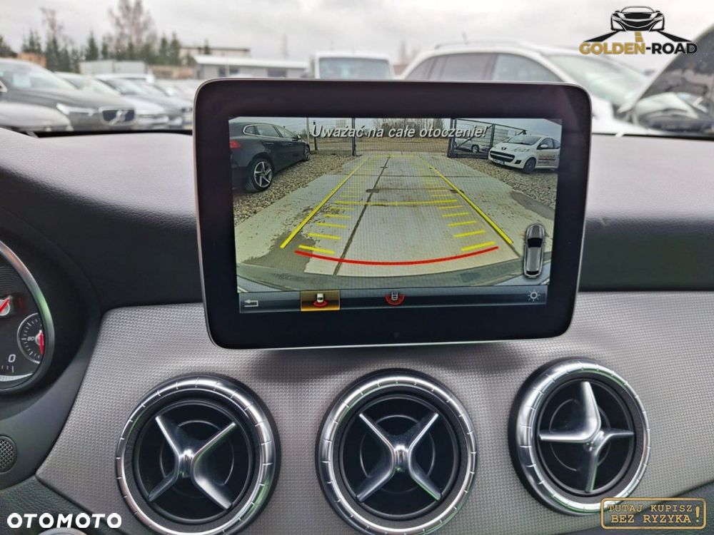 Mercedes-Benz CLA - 17