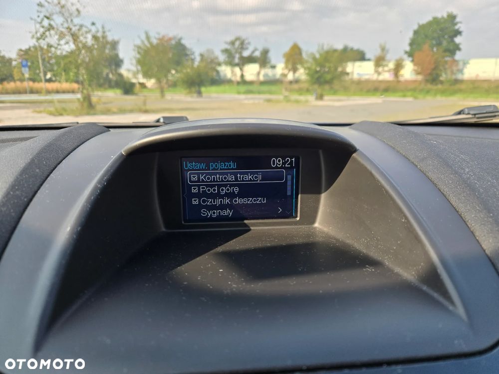 Ford Fiesta 1.0 EcoBoost Start-Stop Titanium - 27