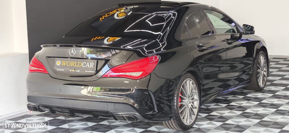 Mercedes-Benz CLA 45 AMG 4Matic 7G-DCT - 17