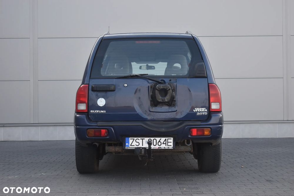 Suzuki Grand Vitara - 34