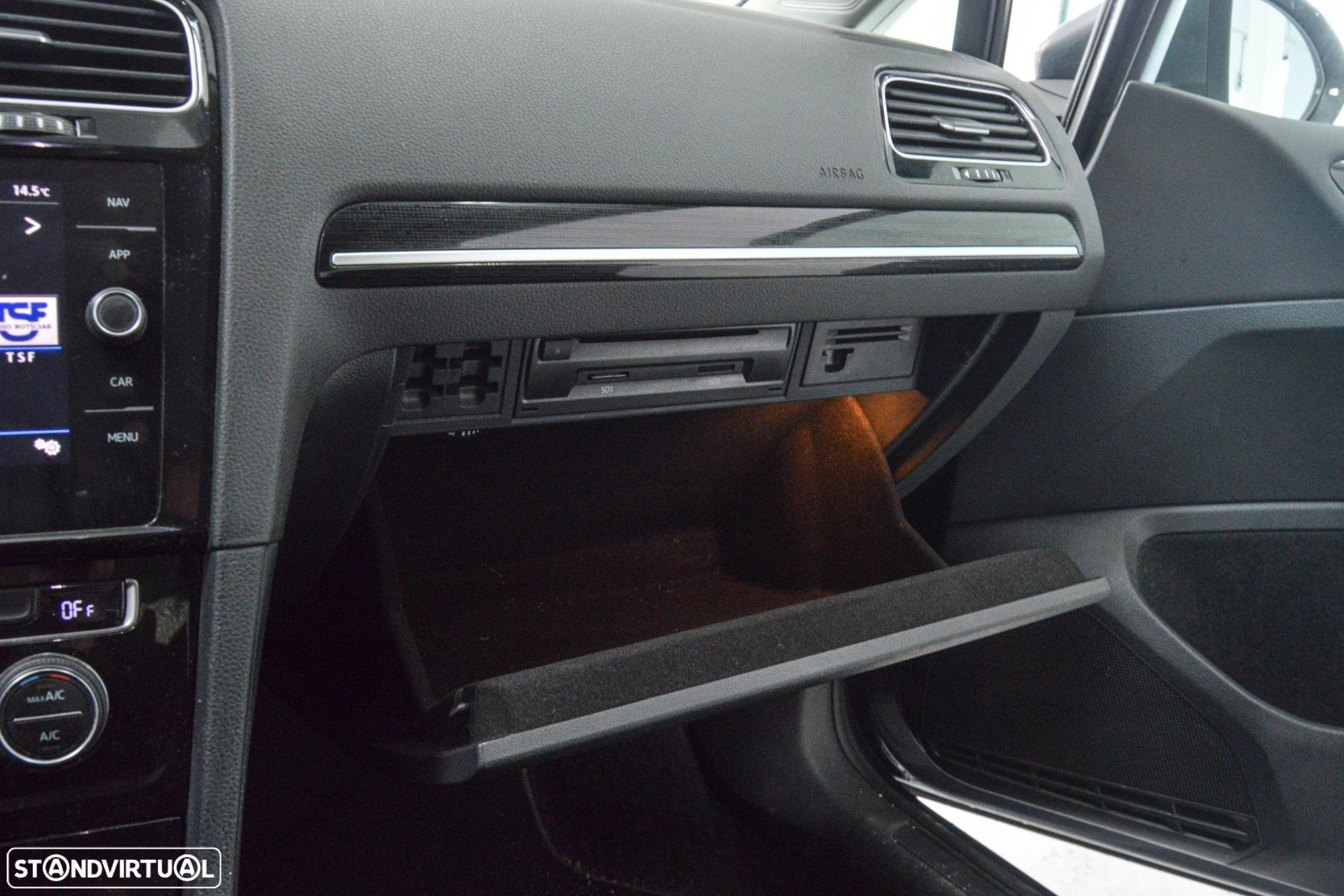 VW Golf Variant 2.0 TDi Highline DSG - 47
