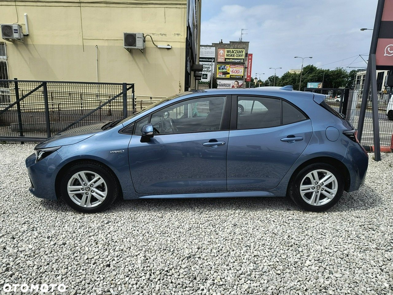 Toyota Corolla - 33