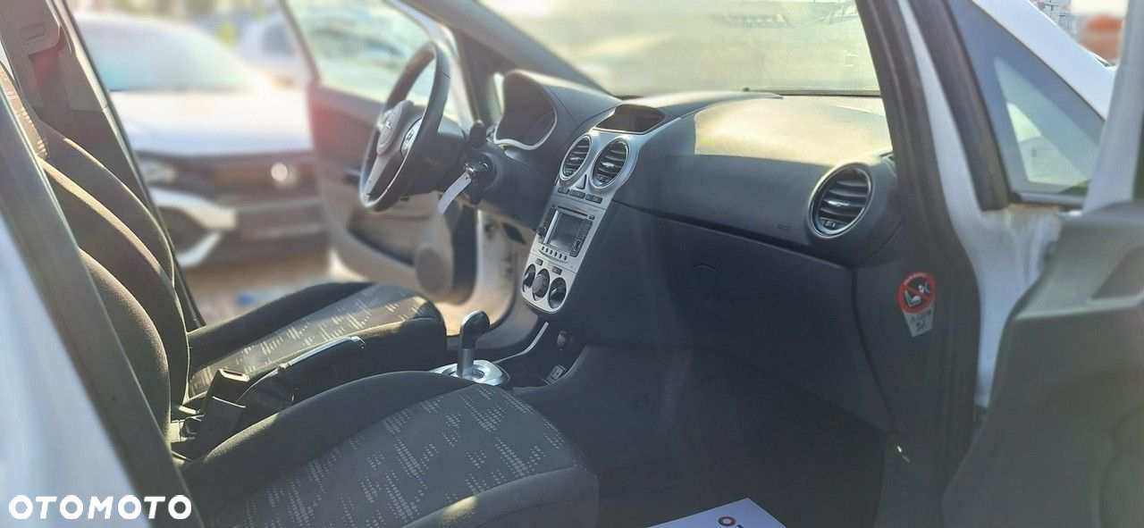 Opel Corsa - 12