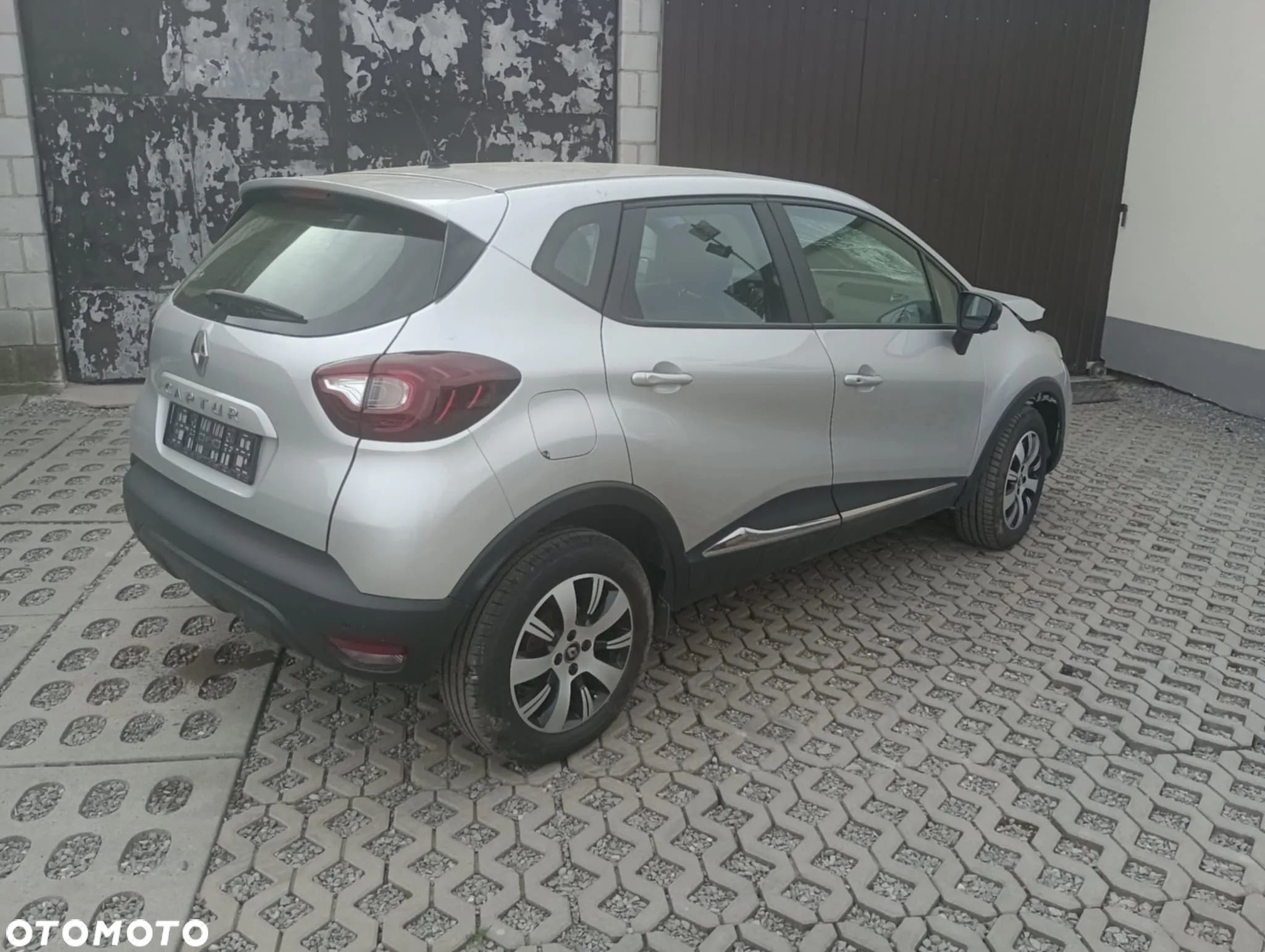 Renault Captur - 3
