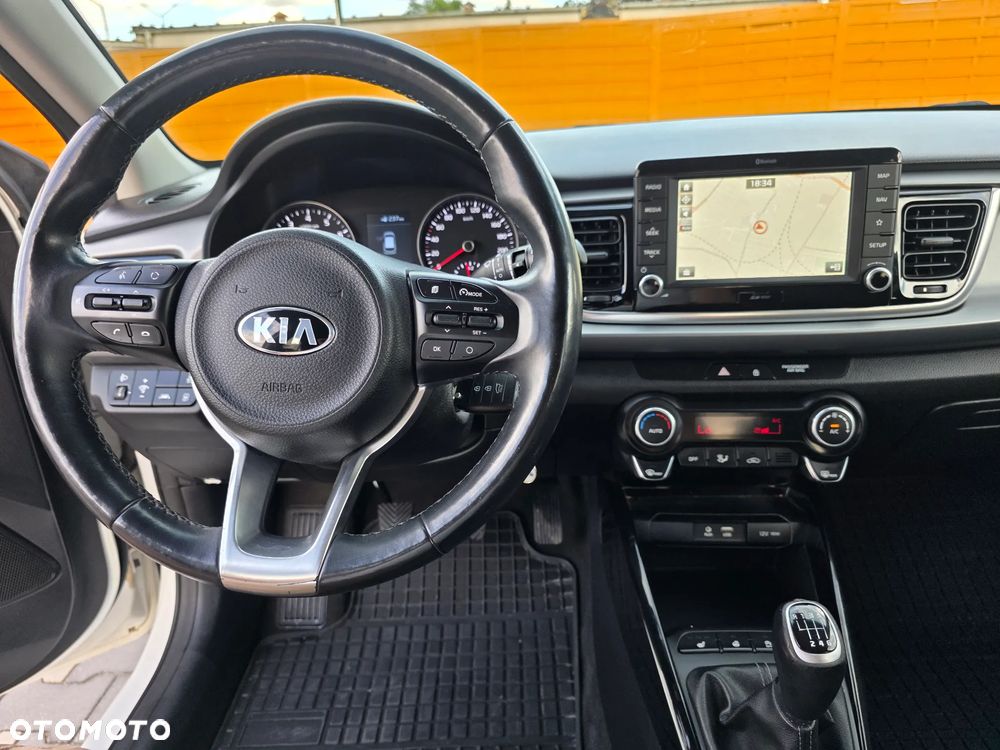 Kia Rio 1.4 L - 18