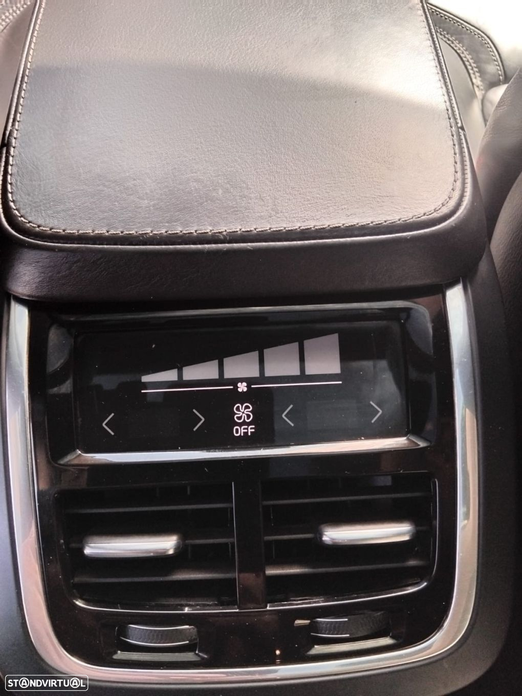 Volvo XC 90 2.0 D5 Inscription AWD - 19