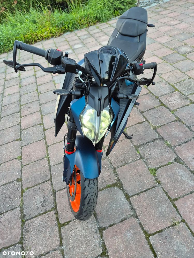 KTM Duke 125 - 4