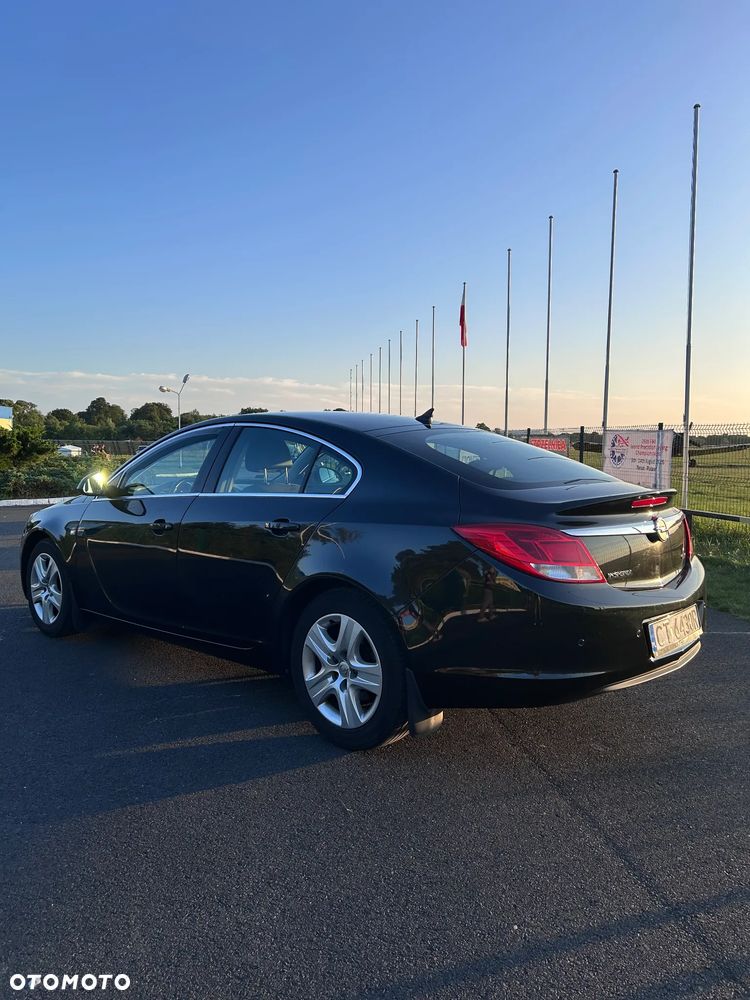 Opel Insignia 2.0 CDTI - 8